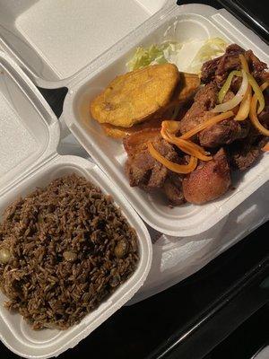 Fried Griot and side of black rice