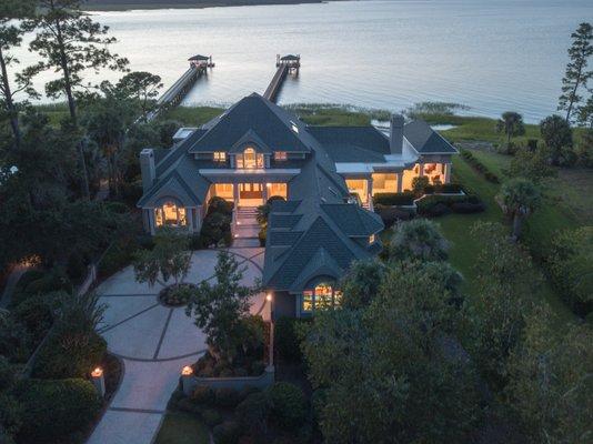 Homes with deep water docks are the perfect way to live the Hilton Head Island Lifestyles.