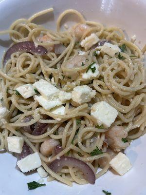 Mediterranean Shrimp Pasta