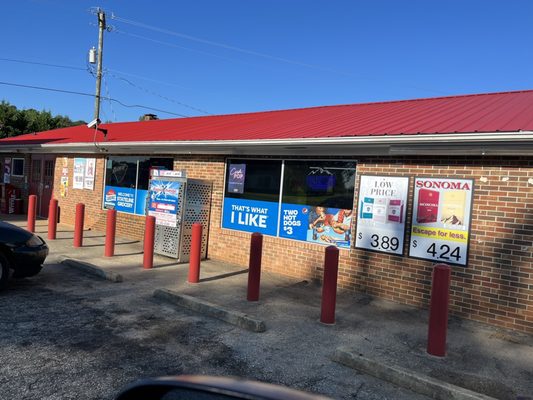 State Line Grocery