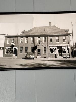 Historic picture of the building