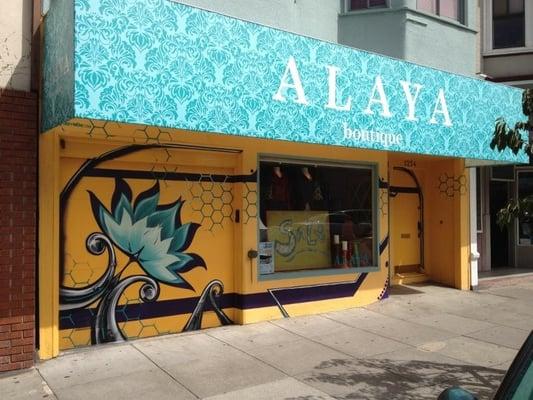 ALAYA has new look!  Check out our beautiful new mural painted by skillful artist Sean Griffin--GriffinOne.