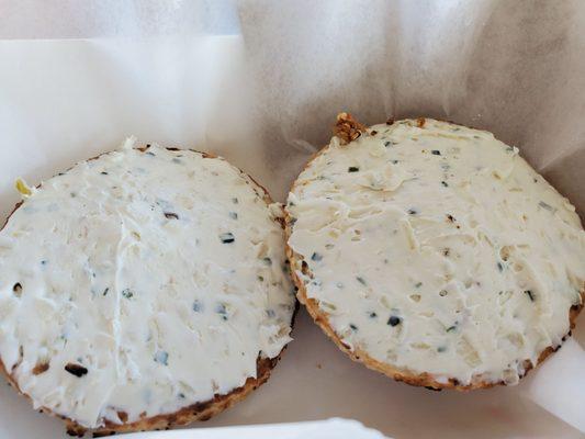 Mania bagel with chive cream cheese