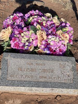 St Johns Arizona Old cemetery plot Frans flowers did the bouquet