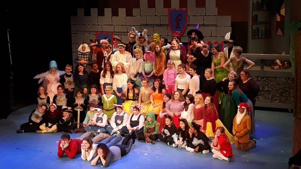 The cast of Shrek, Jr.