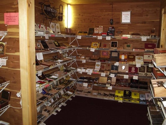 Aficionado's Cigar and Pipe Shop