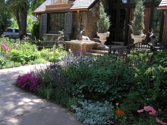 Summer garden in Aspen