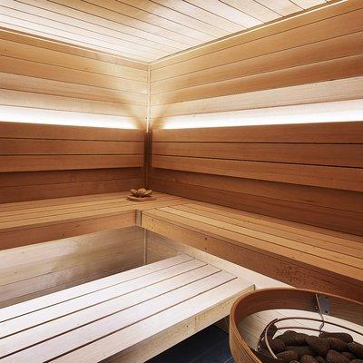 Silver Lake is our large sauna, which can accommodate up to seven people!