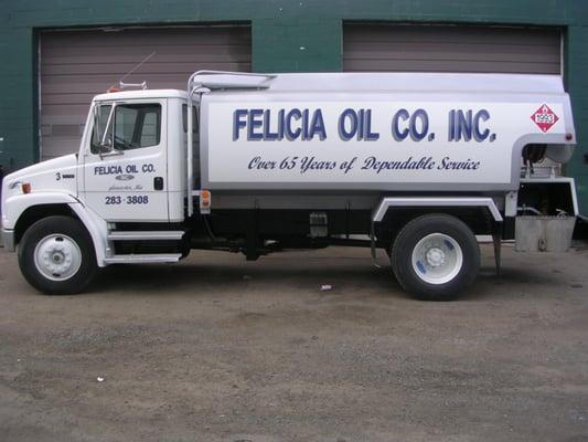 Felicia Oil