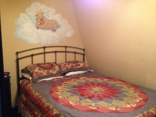 Bedroom #1 has the creepiest artistic rendering of a pig I've ever seen.