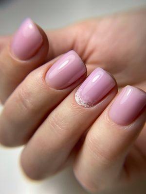 Gel manicure