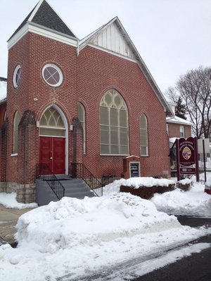 Hutchinson Memorial Uame Church