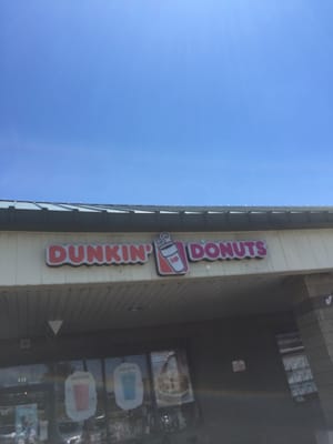 Weymouth Dunkin Donuts -- Shaw's Plaza : 634 Middle Street, Weymouth                      Storefront