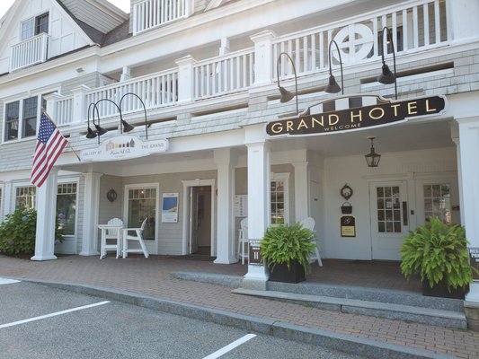 Grand Hotel is one of the buildings include in Maine Art Hill