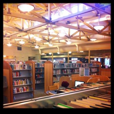 Book shelves, computers in centre