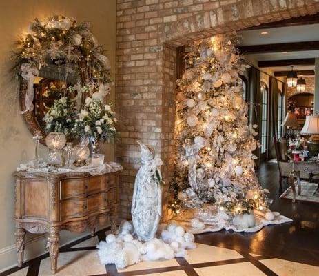 Beautiful Tree and Table Decorations