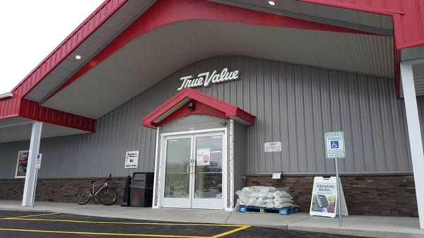 Plainfield True Value, Plainfield, WI (1/29/15)