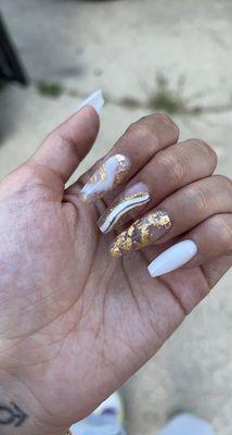 City Nails