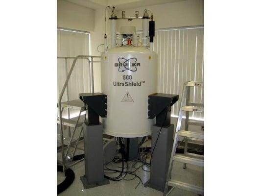 Shielded Bruker Avance 500 NMR spectrometer