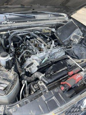 Valve cover replacements on a Nissan Frontier