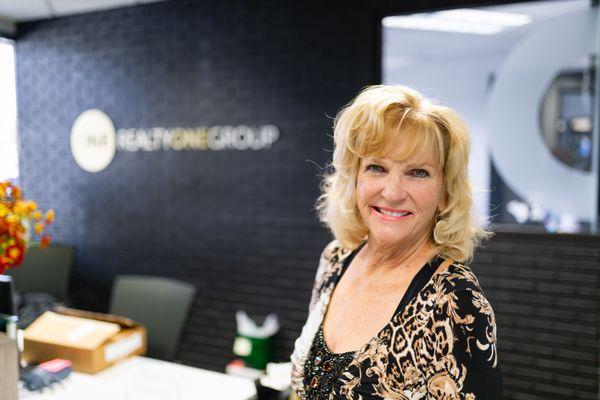 Cindy Dillman - Realty One Group