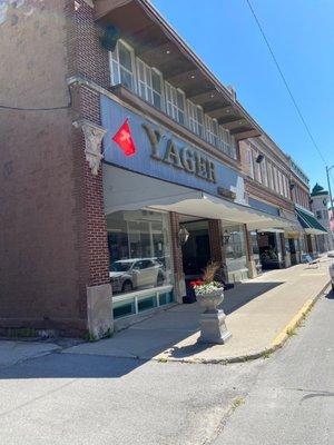 Yager Furniture Co