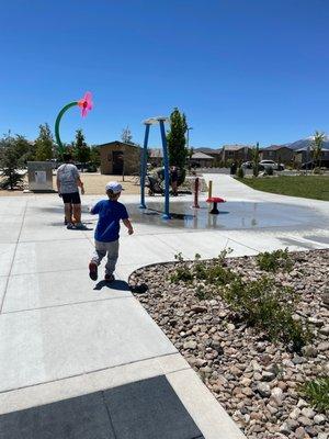 Splash pad