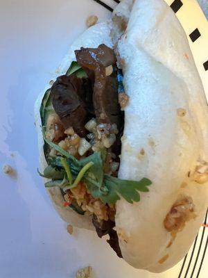 Gua bao pork belly