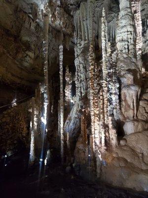 Natural Caverns tour