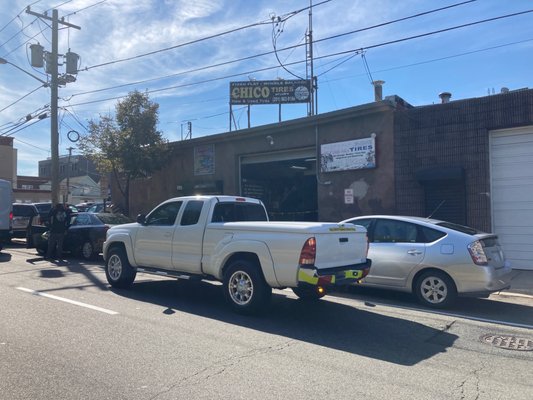 Best Price New and Used Tire Shop In Union City, NJ. Best In Automotive Repairs. Oil Change, Brakes, Tune-Ups, Alignment and Balancing.