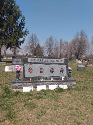 Floral Park Cemetery