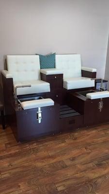 We can also do two pedicures at a time in our comfy pedicure chairs.