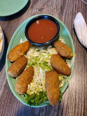 Jalapeno Poppers.. with salsa