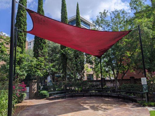 Barnet Courtyard - College of Charleston