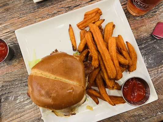 Fried Jalapeño Chicken Sandwich