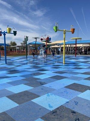 Splash pad