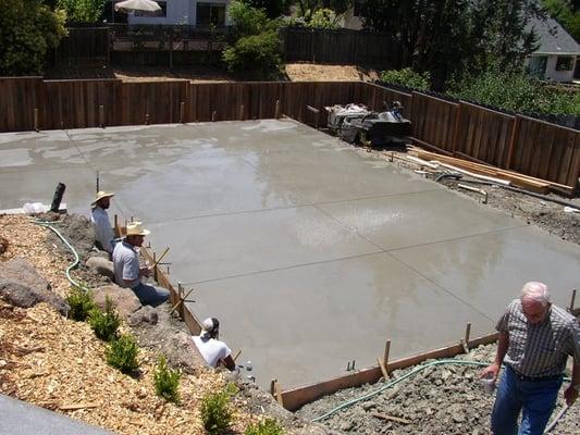 1,700 sf garge walls up in under two hours