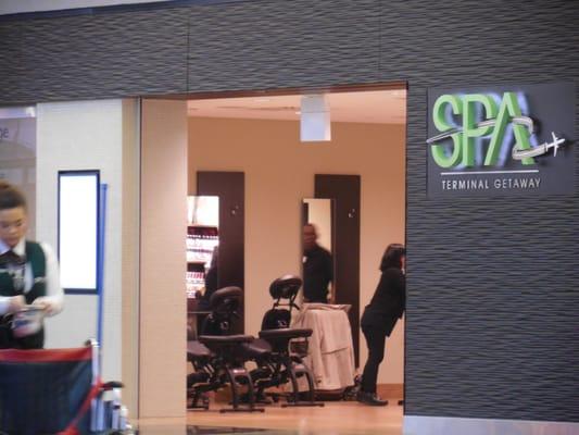 Spa entrance.