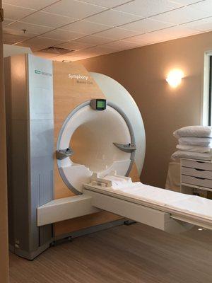 Our High Field machine provides the highest quality images with comfort to the patient.