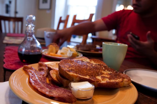 french toast with challah bread