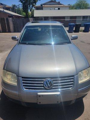 Vendo carro 4 puertas Volkswagen 2003 A/C good