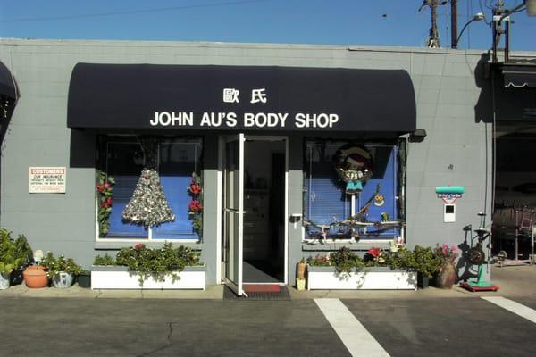 John Au's Auto Body