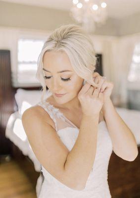 Bridal hair and makeup