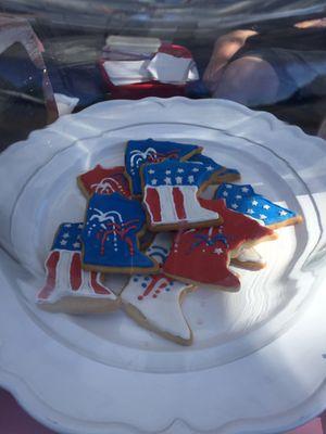 Minnesota 4th of July Cookies, made by Mollie Rae