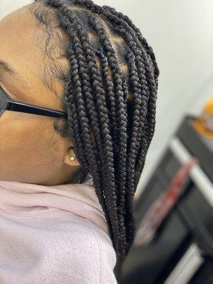 Knotless braids