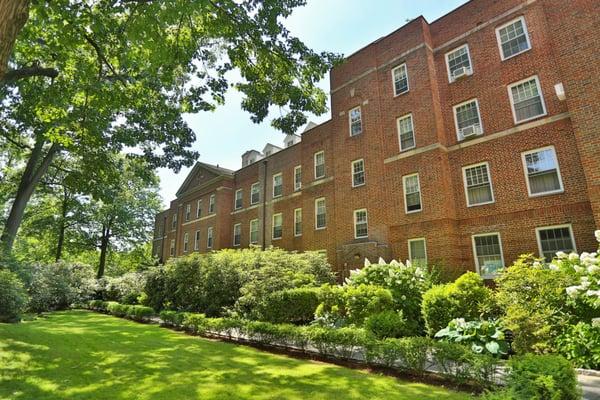 Barhite and Holzinger Property Management - Bronxville Glen, Fleetwood acres