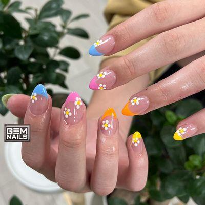 https://www.fresha.com/book-now/gem-nails-r6jy5s13/all-offer?id=1107105&pId=1049790