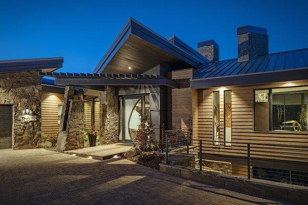 Mountain Contemporary home by Tucson architects Soloway Designs Architecture + Interiors