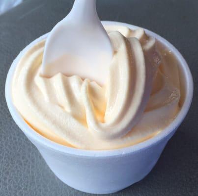 Peach Frozen Yogurt: Our Yogurt Shoppe