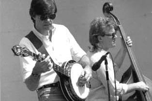 Square dance gig in Central Park, New York City.
Playing lefty banjo...